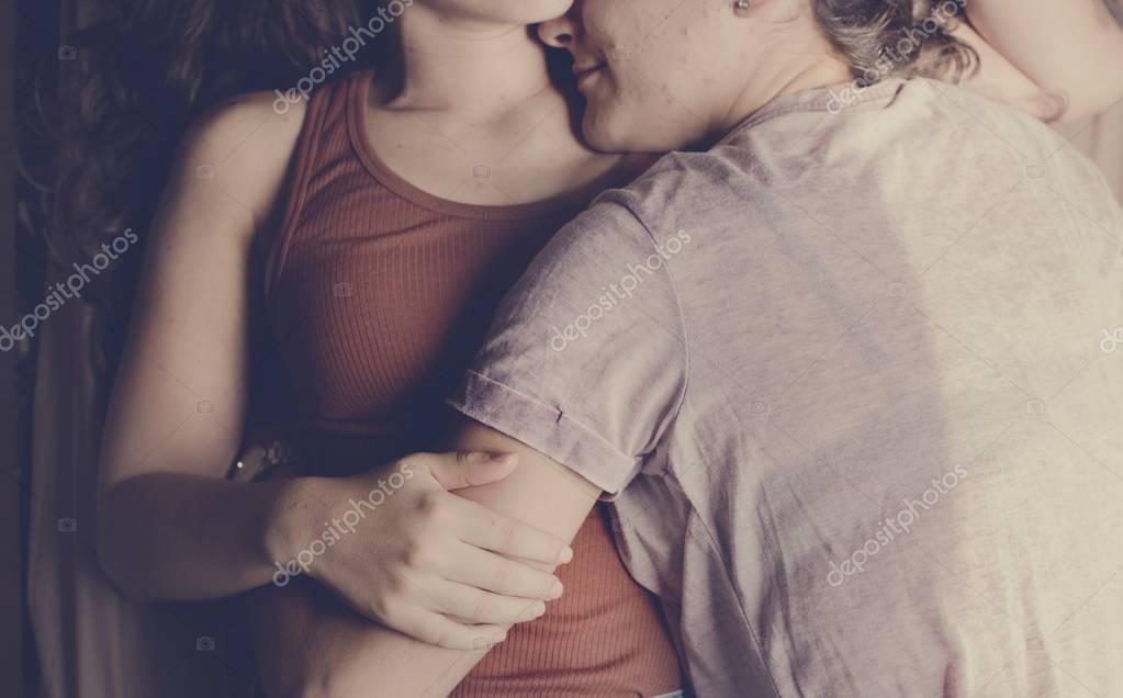 Seksual transseksuallar ishtirokidagi porno Mushuk va kokraklar va sik