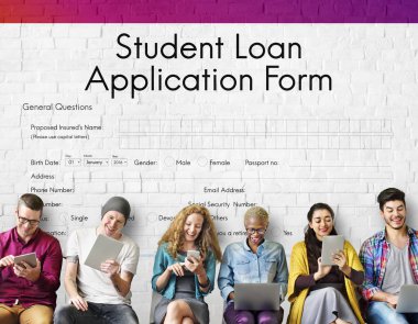 İnsanlar dijital araçları tarama  