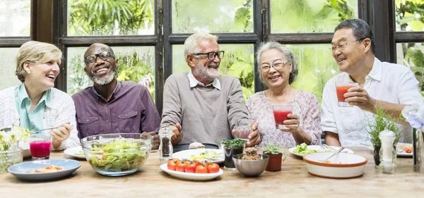 Senior pensioen ontmoeten — Stockfoto