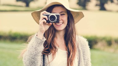 kadın fotoğrafları kamera tarafından yapma