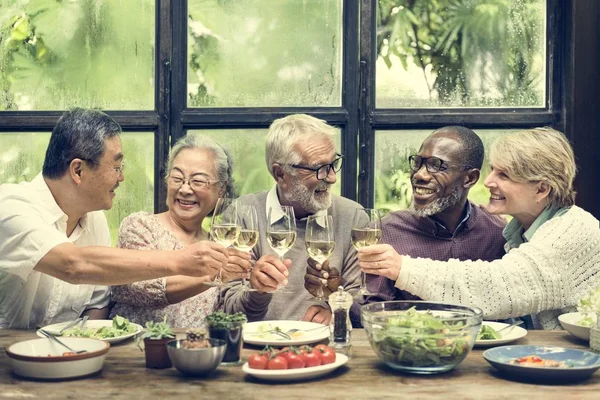 Senior pensioen ontmoeten — Stockfoto