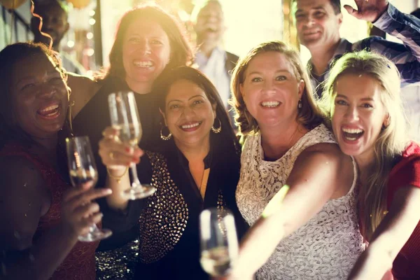 Amigos no conceito de festa — Fotografia de Stock