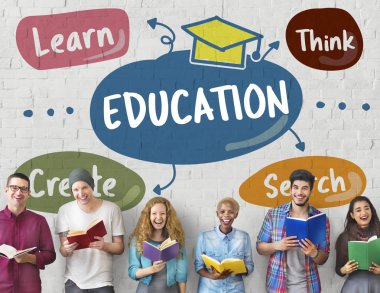 kitapları okuyan kişiler