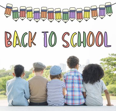 Neşeli çocuk sahibi eğlenceli