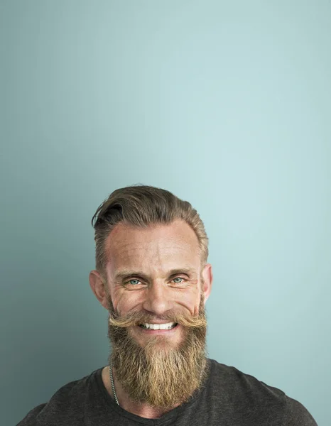 Smiling bearded caucasian man — Stock Photo, Image