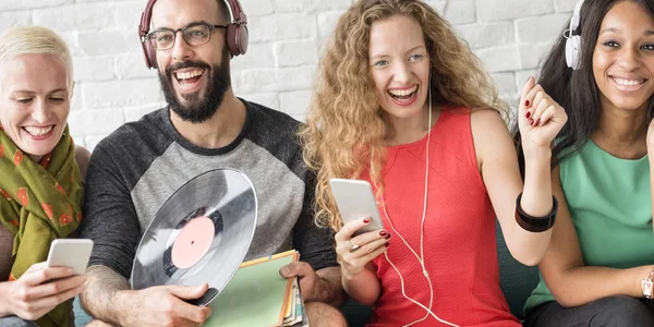 People using digital devices — Stock Photo, Image