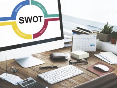 bilgisayar metin üstünde perde ile