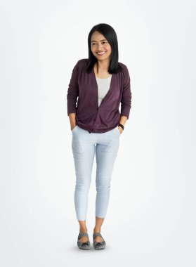 Gülümseyen kadın portresi