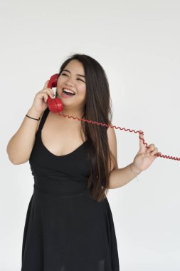 kadın stüdyoda poz