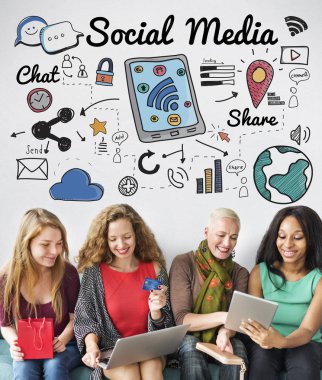 Dijital cihazlar kullanarak kadınlar