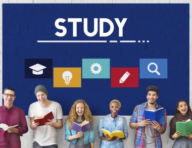 kitapları okuyan kişiler