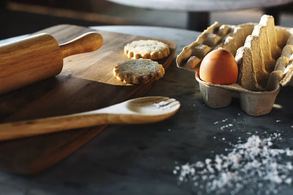 Bäckereigeräte und Kochzubereitung — Stockfoto