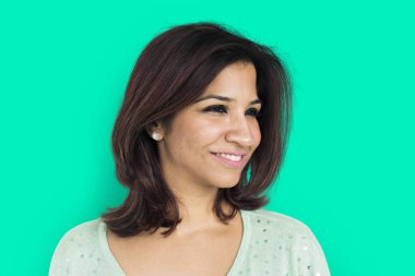 kadın stüdyoda poz