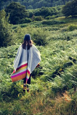 Kadın gevşeme açık havada