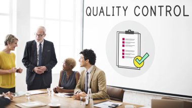 Ofiste çalışan iş ekibi.