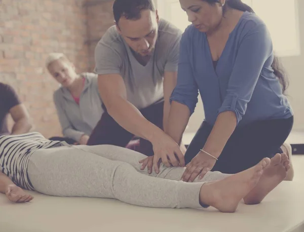 People Training to make Massage — Stock Photo, Image