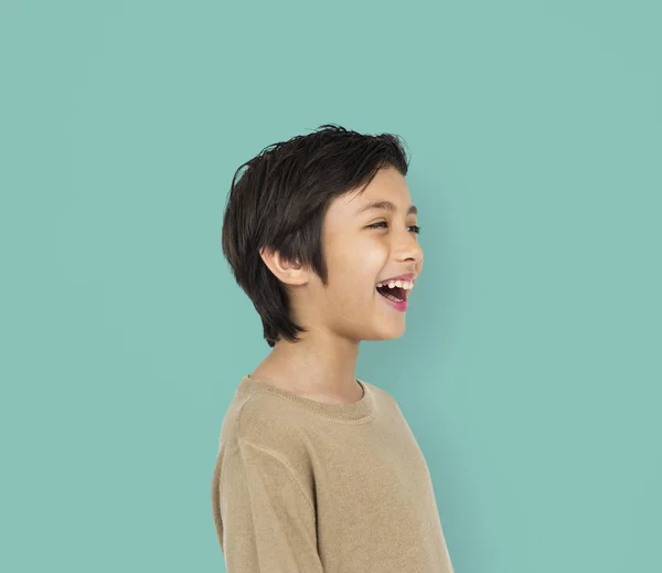 Portret van de kleine jongen lachen — Stockfoto