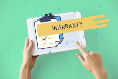 insan elinden tutarak dijital tablet