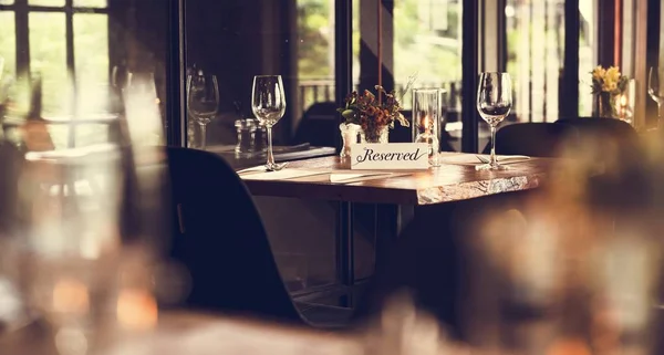 Reserved table in Restaurant — Stock Photo, Image