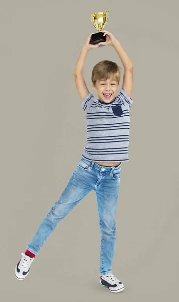 Niño posando en el estudio —  Fotos de Stock