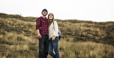 genç bir çift Dağları