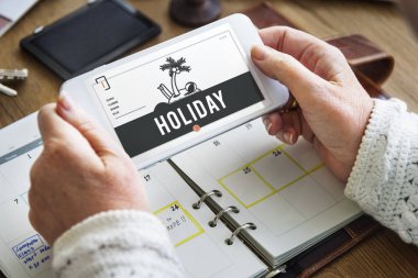 cep telefonu holding kişi eller