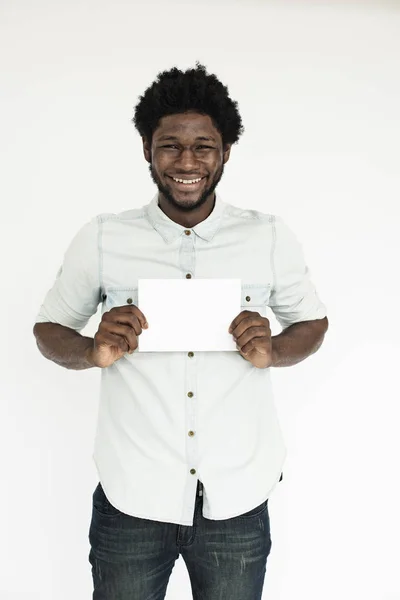 Africano hombre posando en estudio — Foto de Stock