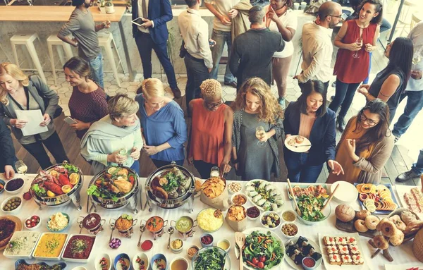 Volksjagdmahlzeit beim Treffen — Stockfoto