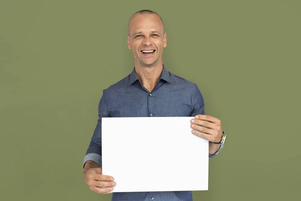 Hombre posando en estudio — Foto de Stock