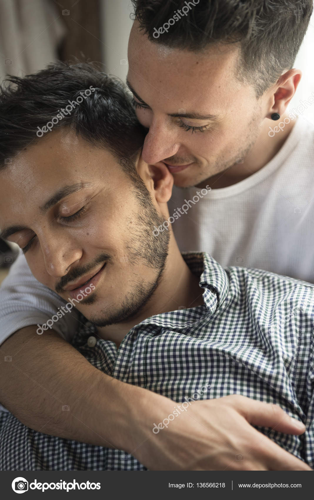 Essayez gayParship gratuitement et en toute liberté