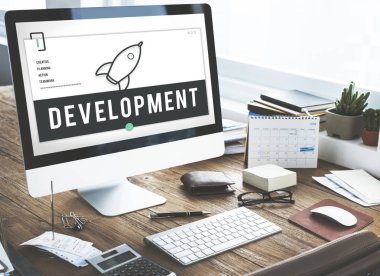 bilgisayar monitöründe tablo