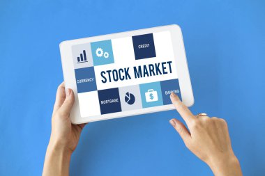 insan elinden tutarak dijital tablet