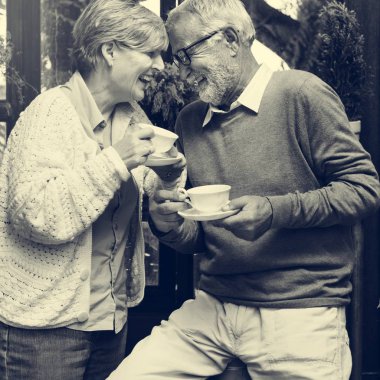 Emekli kıdemli buluşmak