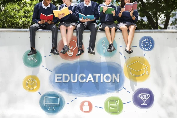 çeşitlilik öğrencilerin kitap okuma