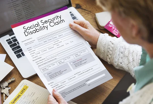 Woman holding document paper — Stock Photo, Image