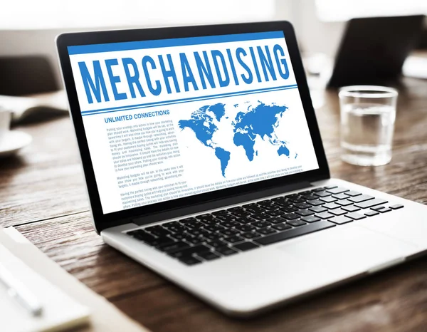 bilgi ile çalışan dizüstü bilgisayar