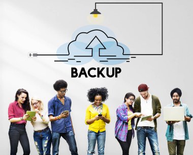 Farklı devisces kullanan öğrenciler