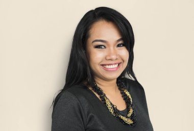  stüdyoda Asyalı kadın