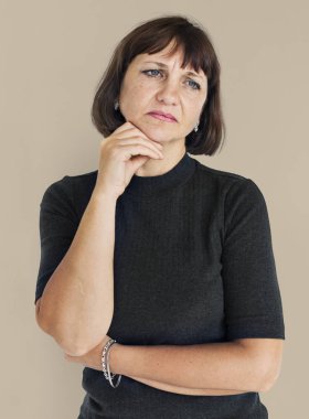  düşünceli Olgun kadın