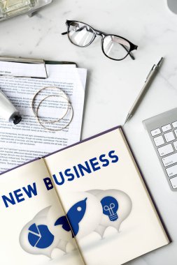 gözlük ve günlük tablo