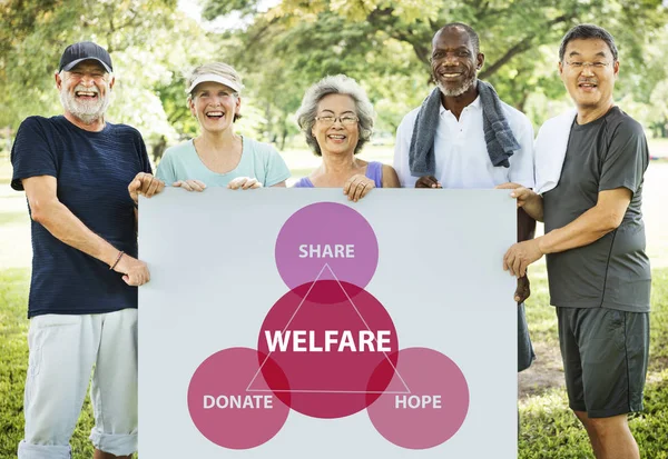 Pensionamento Anziani e concetto di welfare — Foto Stock