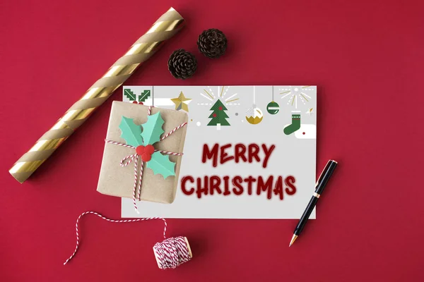 Χριστουγεννιάτικη κάρτα και το παρόν — Φωτογραφία Αρχείου