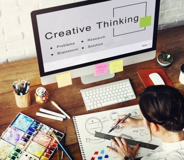 albümde çizim Tasarımcısı