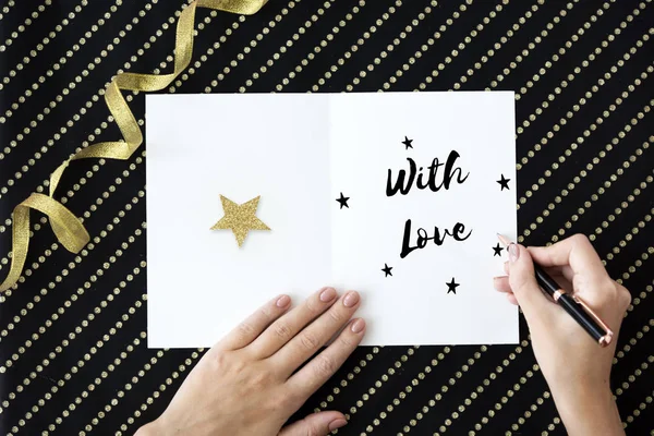 tebrik kartı üzerinde yazma kişi