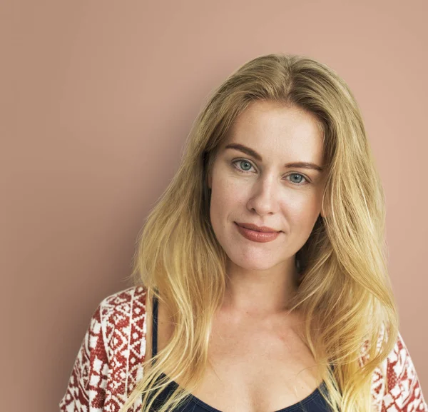 stüdyoda Kafkas kadın