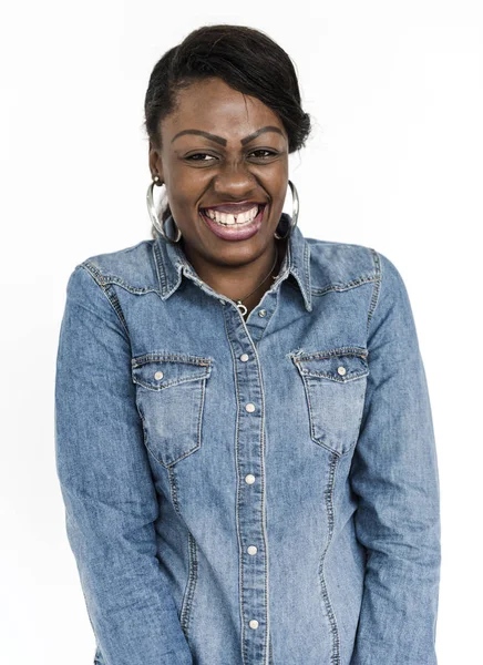 Afrikaanse vrouw in studio — Stockfoto