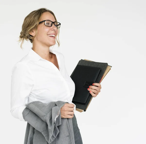 Señora del Negocio sosteniendo cuaderno — Foto de Stock