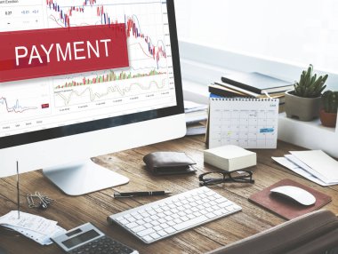 bilgisayar monitöründe çalışma alanı tablosu