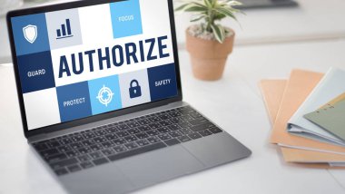 çalışma alanı tablo açılan laptop