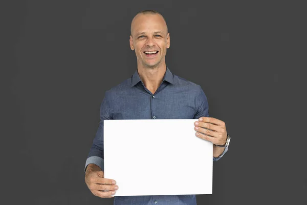 Hombre posando en estudio — Foto de Stock